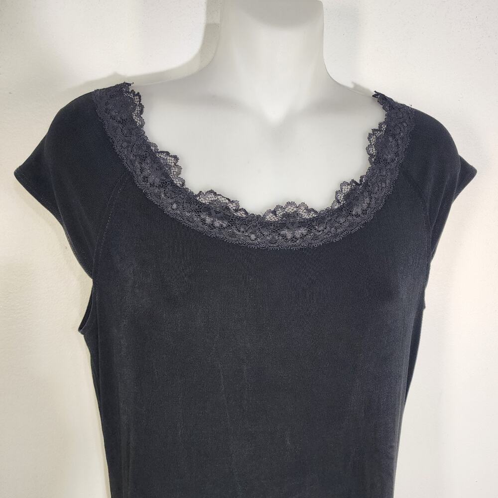 Chico’s Travelers Women’s Top Small Black Slinky Knit Cap Sleeve Lace Scoop Neck - Picture 3 of 9